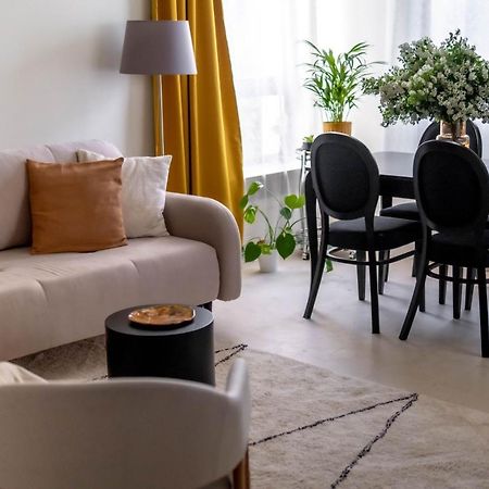 Апартаменты Aa Apartament Варшава Экстерьер фото